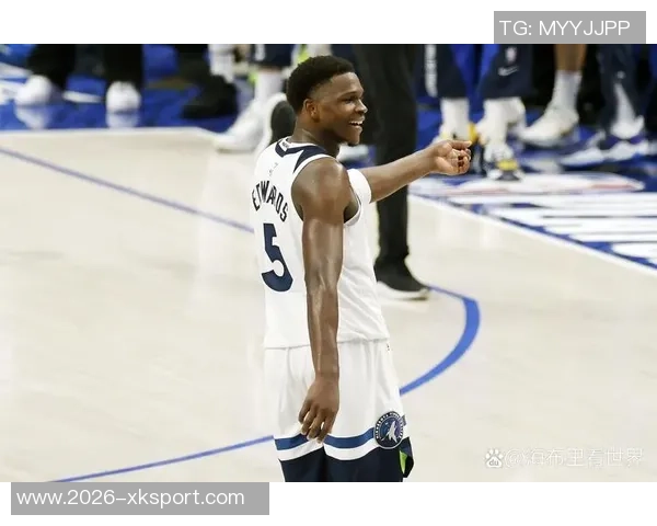 霍华德称赞拉希德华莱士与鲨鱼技术高超并称帕金斯防守能力出众