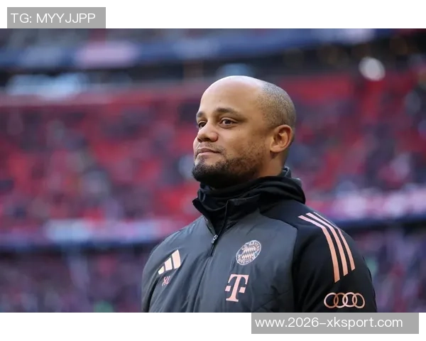 拜仁高层与孔帕尼今夏欲引西蒙斯交易遭赫内斯否决