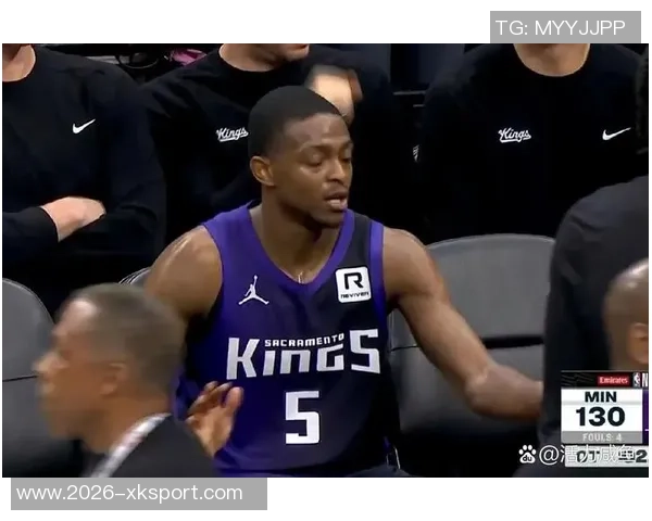 福克斯表现出色20投10中砍下全场最高26分助球队赢得胜利